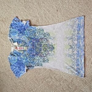 Womens V-Neck Tee